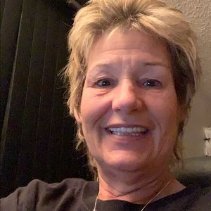 Meet your Posher, Lynda